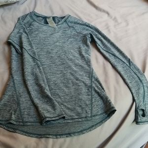Shape long sleeve activewear shirt - small
